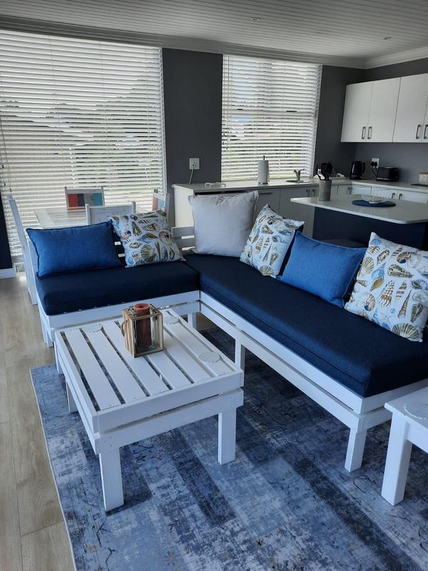 To Let 1 Bedroom Property for Rent in Dana Bay Western Cape